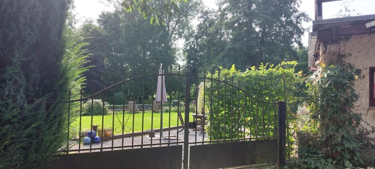 Le Moulin Des Aulnes Villa Hamois Buitenkant foto